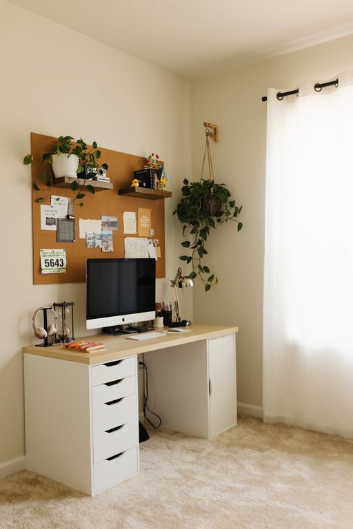 Tips for Creating a Relaxing Home Office Space to Boost Productivity